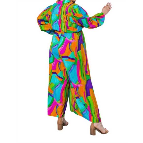 NEW FLYING TOMATO a colorful jumpsuit - plus in green/pink - Picture 3 of 3